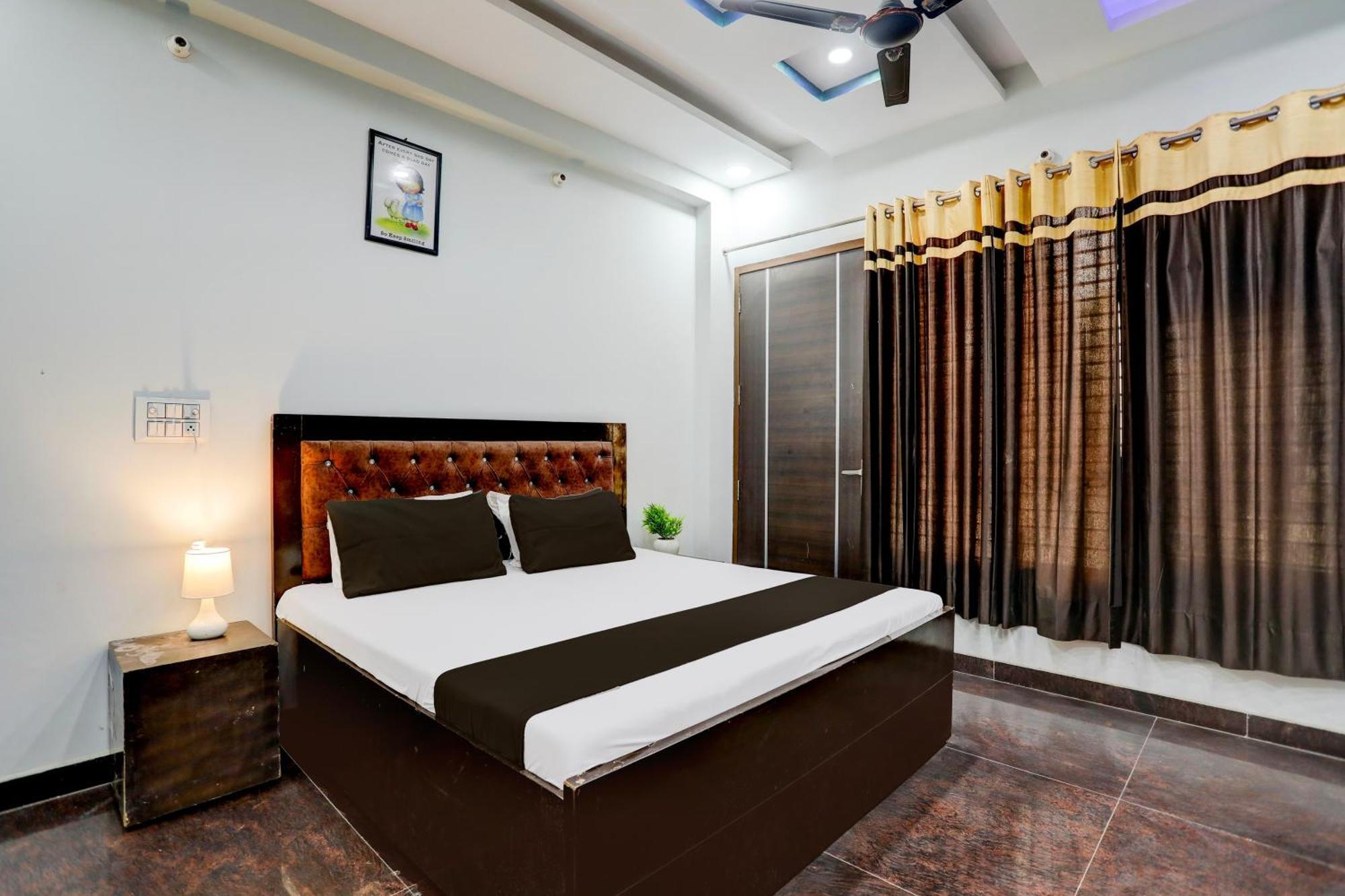Hotel O Grand Epic Inn Noida Eksteriør billede